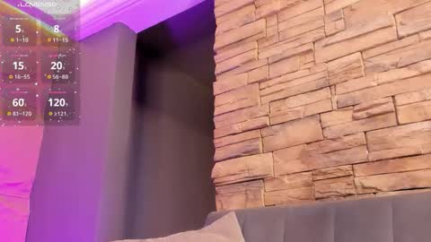 Naomi online show from 11-26-25, 02:12