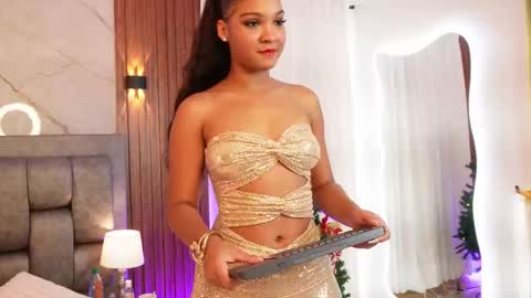 Naomi online show from 12-13-25, 08:14