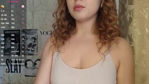 Snapshot of naomibarhydt chatting on 03-06-26, 08:33 Naomi online show from 03-06-26, 08:33