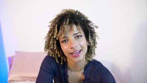 naomidawson online show from 05-27-26, 01:57