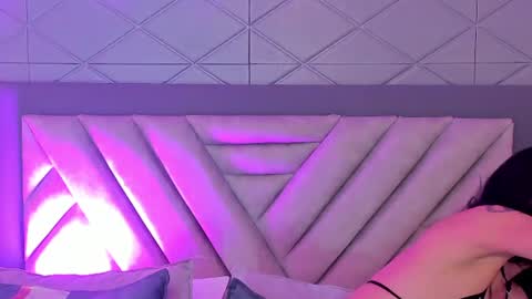 naomiharuno online show from 07-10-26, 07:49