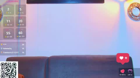 Snapshot of naomii_campbelll chatting on 05-22-26, 08:36 Naomi Campbel online show from 05-22-26, 08:36