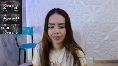 Naomis online show from 06-15-26, 02:19