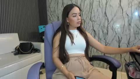 Naomis online show from 07-12-26, 01:35