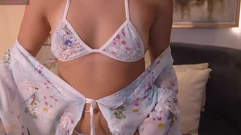 Naomi online show from 07-08-26, 02:10