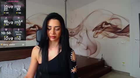 NaomiScarlett online show from 12-21-24, 10:50