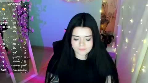 Naomi online show from 07-10-26, 06:54