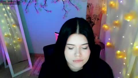 Naomi online show from 07-25-26, 07:06