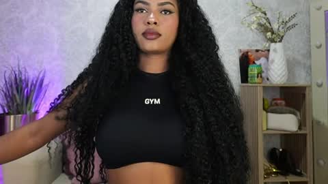 Naomi     online show from 05-31-26, 10:22