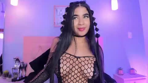 Naomy online show from 06-26-26, 07:40