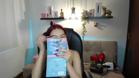 naomy online show from 08-06-26, 10:55