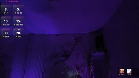 Naomy  online show from 04-29-26, 03:49