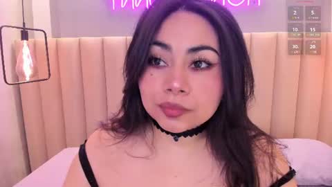 Naomy  online show from 06-22-26, 10:56