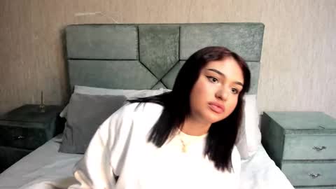 Snapshot of naomysakura chatting on 02-13-26, 08:38 Naomy online show from 02-13-26, 08:38