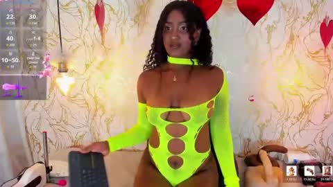 Naomy online show from 06-11-26, 08:40