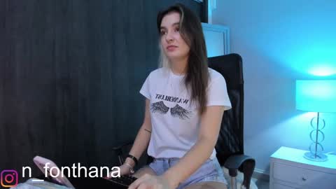 Nashly Fontana online show from 12-22-24, 01:44