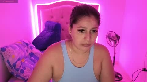 Nasly batista  online show from 10-22-25, 03:18