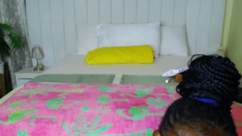 Snapshot of nassythebody chatting on 04-11-26, 03:33 NASSY online show from 04-11-26, 03:33