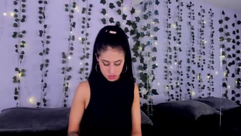 Maira online show from 01-23-25, 11:05