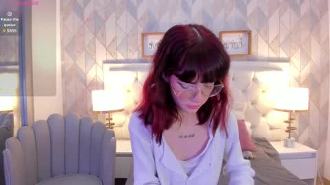 Snapshot of nastya_fantasy chatting on 02-20-25, 07:19 Nastya online show from 02-20-25, 07:19