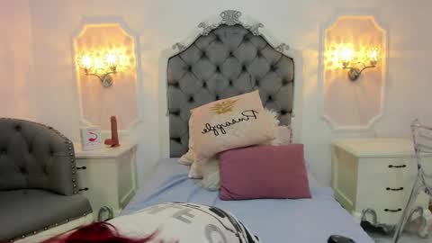 Snapshot of nastya_fantasy chatting on 02-25-25, 11:19 Nastya online show from 02-25-25, 11:19
