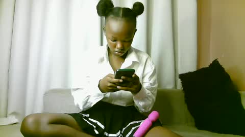 Snapshot of nastypetitebaby chatting on 06-23-26, 08:01 nastypetitebaby online show from 06-23-26, 08:01