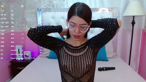   online show from 12-05-24, 08:33