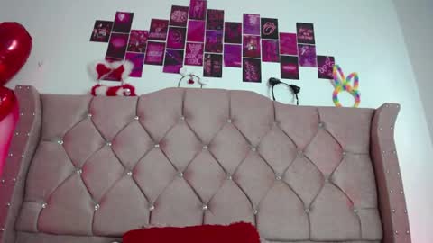 nat_evans8 online show from 07-11-26, 11:46