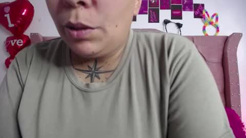 nat_evans8 online show from 07-15-26, 02:28