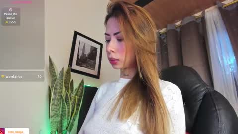 Snapshot of natababe_ chatting on 01-07-26, 01:19 natababe_ online show from 01-07-26, 01:19