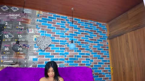 Snapshot of natalia_kiss01 chatting on 12-02-24, 11:51 Natalia Kiss online show from 12-02-24, 11:51