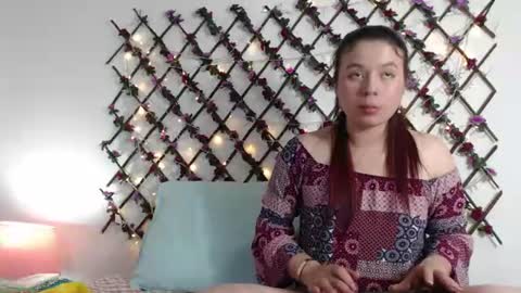 Snapshot of natalia_walker chatting on 07-22-26, 09:17 Natalia Walker online show from 07-22-26, 09:17