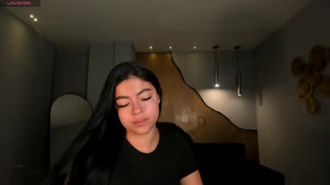 Snapshot of nataliagaret chatting on 05-30-26, 10:56 Nata online show from 05-30-26, 10:56