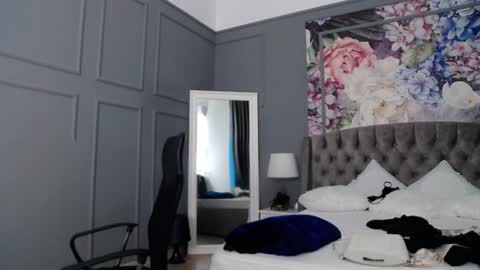 Natalie online show from 01-20-25, 02:46