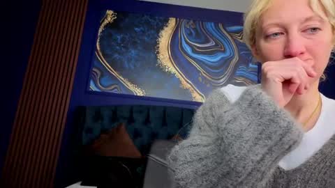 Natalie online show from 04-29-26, 07:12