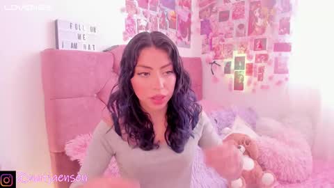       online show from 02-09-25, 08:56