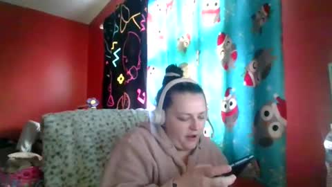 Snapshot of nataliedays chatting on 12-21-24, 04:46 Natalie  online show from 12-21-24, 04:46