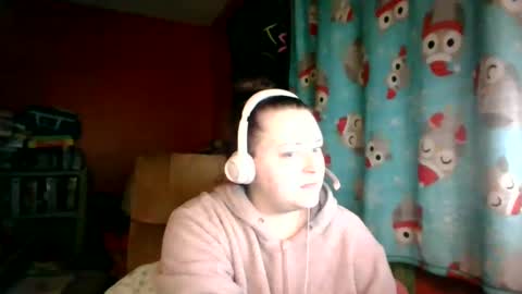 Snapshot of nataliedays chatting on 01-09-25, 12:57 Natalie  online show from 01-09-25, 12:57