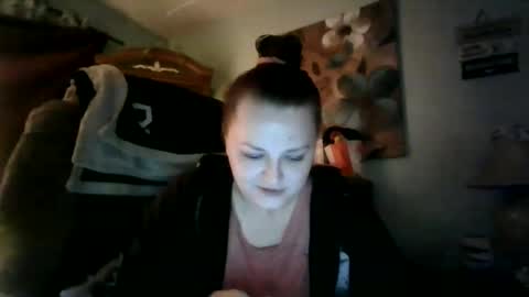 Snapshot of nataliedays chatting on 02-05-25, 03:13 Natalie  online show from 02-05-25, 03:13
