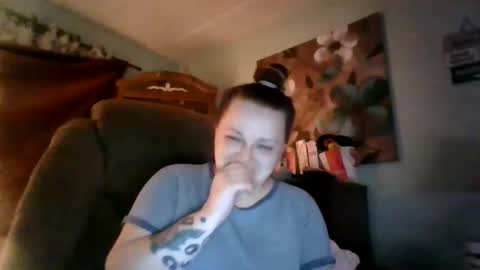 Snapshot of nataliedays chatting on 02-08-25, 03:30 Natalie  online show from 02-08-25, 03:30