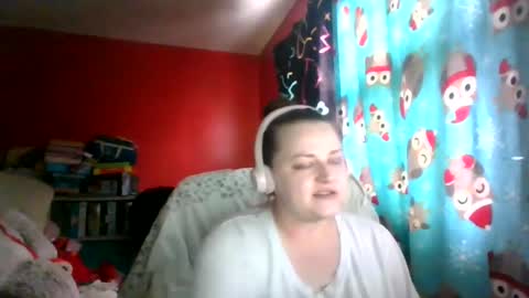 Snapshot of nataliedays chatting on 02-14-25, 07:12 Natalie  online show from 02-14-25, 07:12