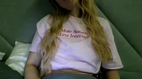 Natali online show from 10-15-25, 07:47