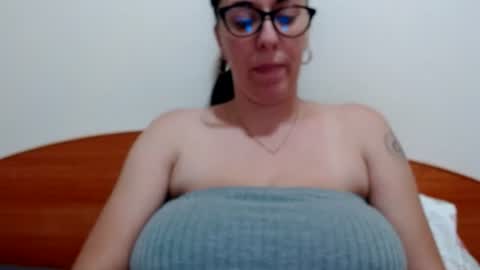 Snapshot of natally565656 chatting on 07-17-26, 01:51 natally online show from 07-17-26, 01:51