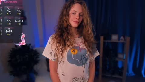 Snapshot of nataly_hello chatting on 12-08-24, 05:07 Natalie online show from 12-08-24, 05:07