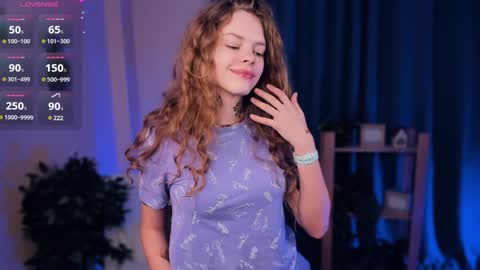 Snapshot of nataly_hello chatting on 01-26-25, 05:02 Natalie online show from 01-26-25, 05:02