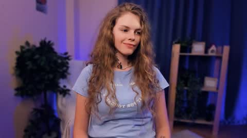 Snapshot of nataly_hello chatting on 02-02-25, 11:30 Natalie online show from 02-02-25, 11:30