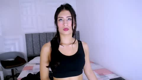 Snapshot of nataly_mcry chatting on 12-15-24, 04:59 NATALY online show from 12-15-24, 04:59
