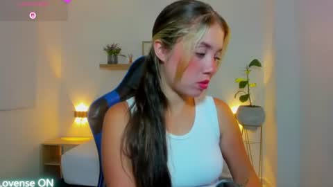 Nataly online show from 08-05-26, 06:55