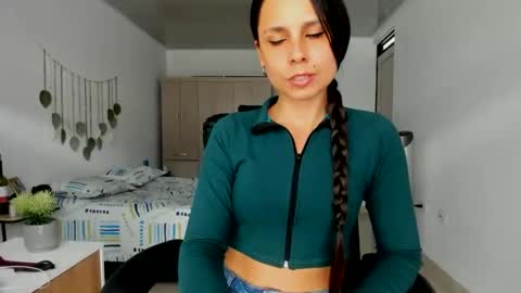 Snapshot of natalyfitt_7 chatting on 05-19-26, 07:09 natalyfitt_7 online show from 05-19-26, 07:09