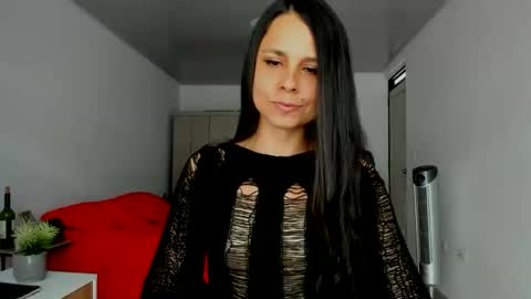 Snapshot of natalyfitt_7 chatting on 06-10-26, 07:02 natalyfitt_7 online show from 06-10-26, 07:02